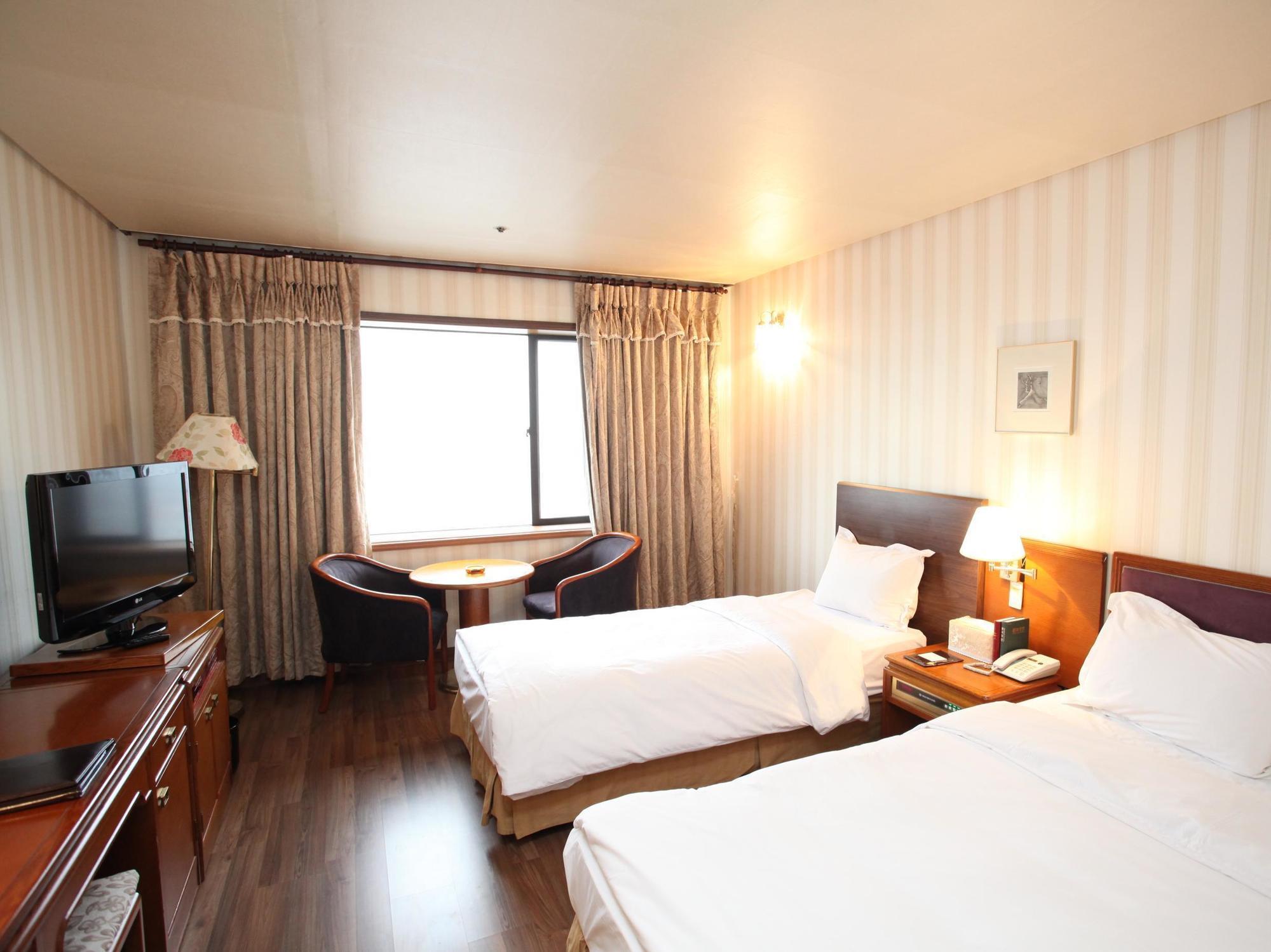 Daegu Prince Hotel Екстер'єр фото